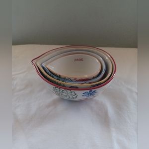 Pier 1 Imports Hand Printed Stone Nesting Measuring Cups set of 4 multi-colored.